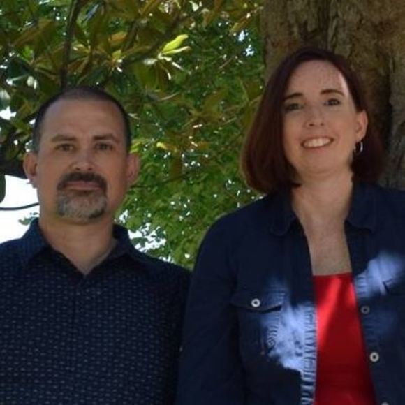 Meet your Posher, Jennifer - Picture 1 of 1